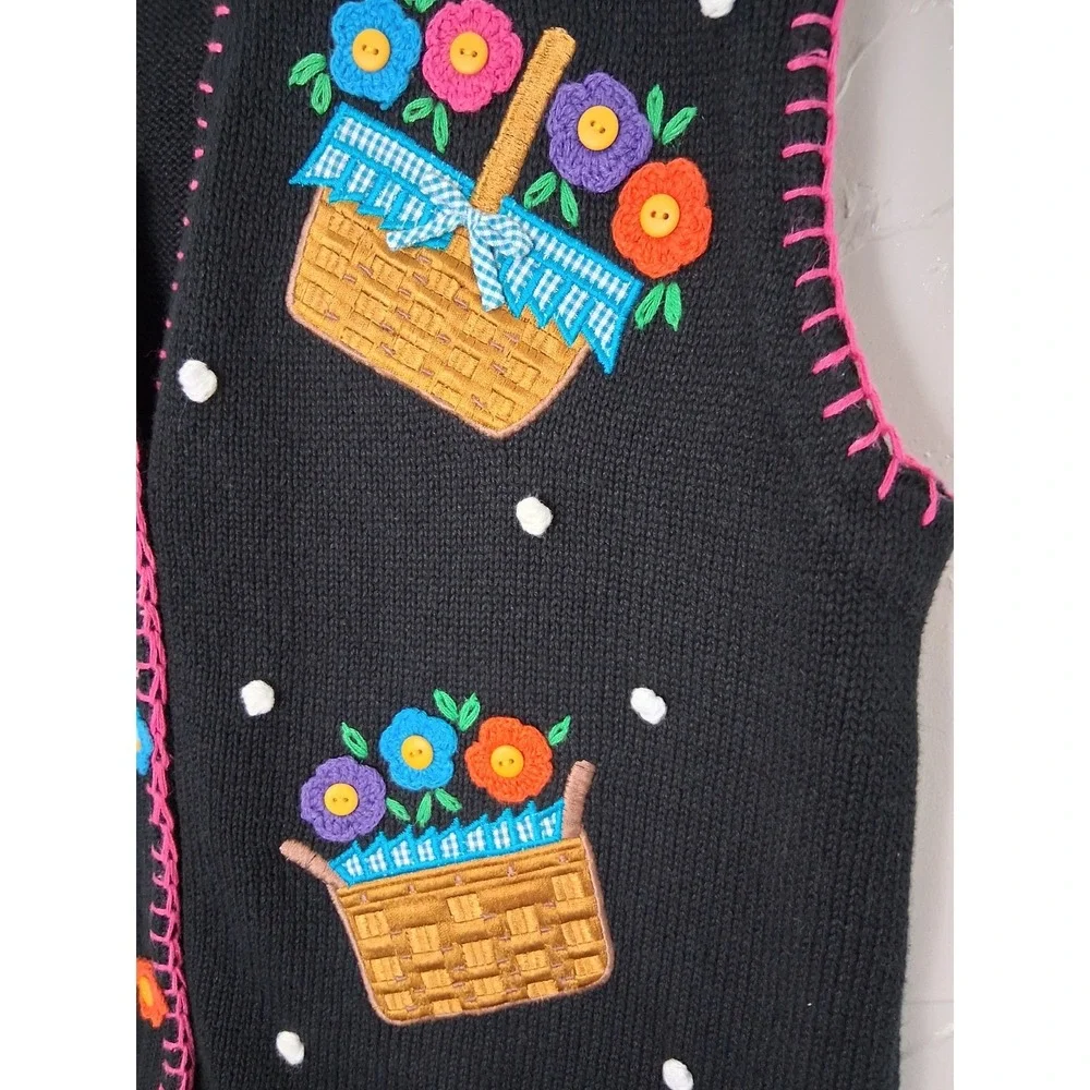 Vintage Floral 3D Embroidered Sweater Vest Size Med Granny Core‎ Cottage Core